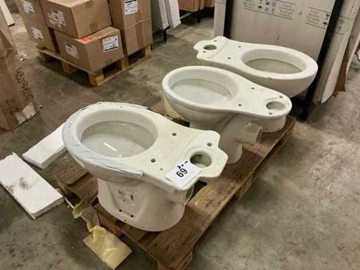 Diverse staande toiletten (3x)