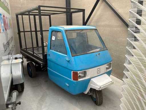 1993 Piaggo TM 703 V Driewieler