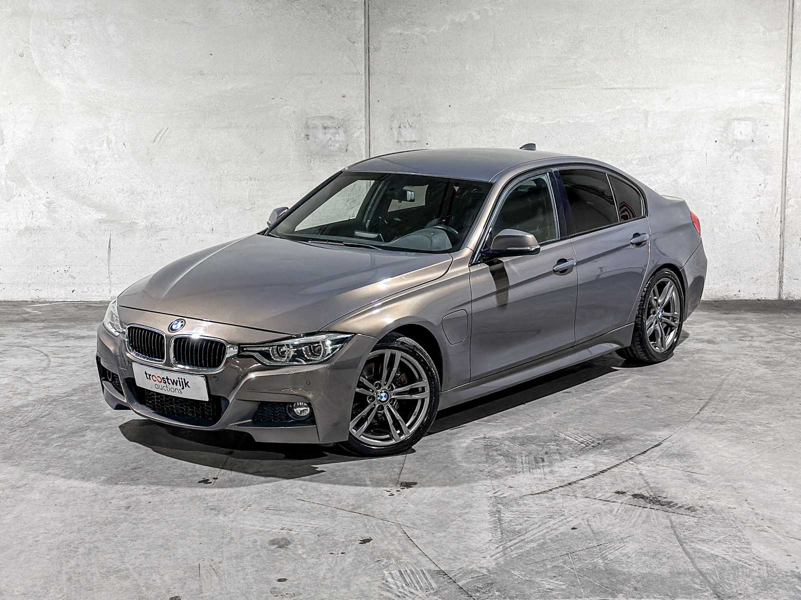 BMW 330e M-Sport F30 184hp 2016 3 Series, JX-127-V
