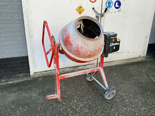 Bailleurs de béton Lescha SM 145S