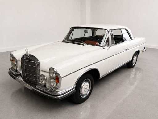 Mercedes-Benz 300 SE Coupé 1962 (W112) | Coupé de luxe allemand