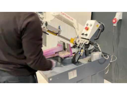 60a1e732-b571-458b-8d7e-9824a1a12153.mp4