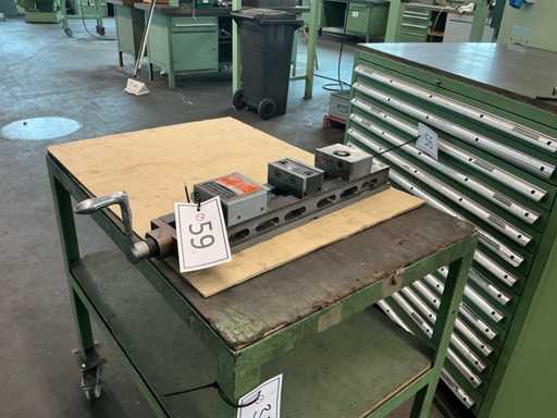 2002 RÖMHELD Hydraulischer Maschinenschraubstock