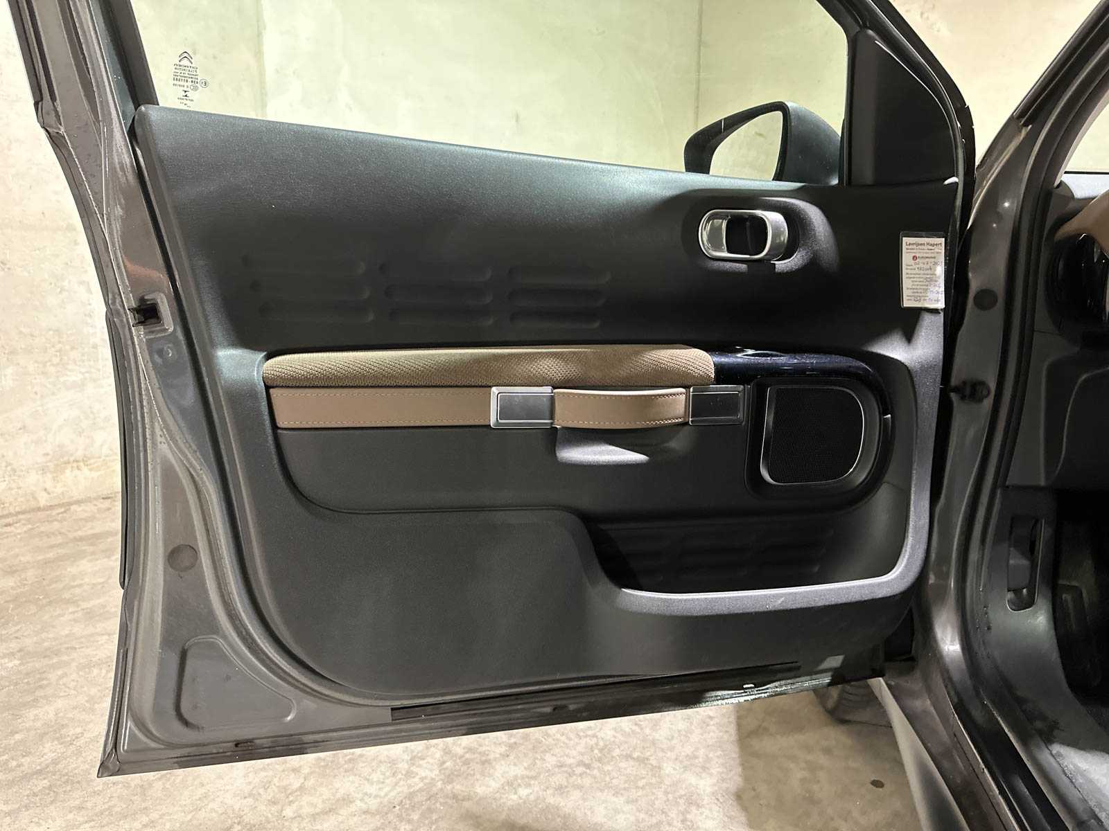 Citroen C4 Cactus 1.2 PureTech Shine 82pk 2017 (Origineel-NL), NR-746-F