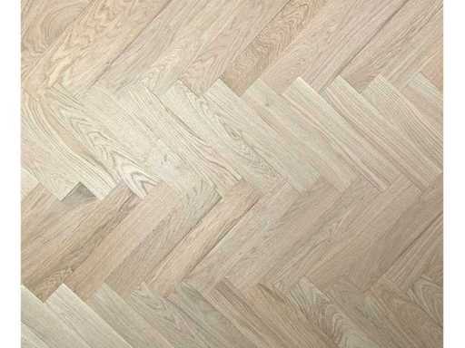 Herringbone Solid European Oak Mix 0V Unifinished