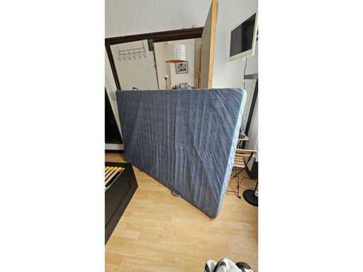 Matelas 140 cm