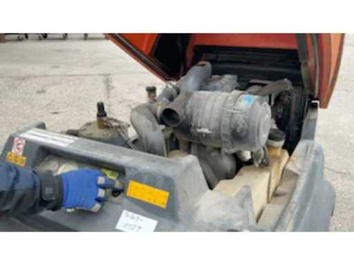 2b02dd89-af49-4a84-a026-7391c99f2fa5.mp4