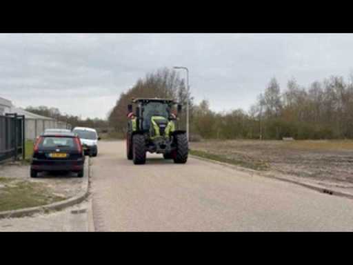 a36db37c-4d62-4690-9bdc-a101d46a4b5e.mp4