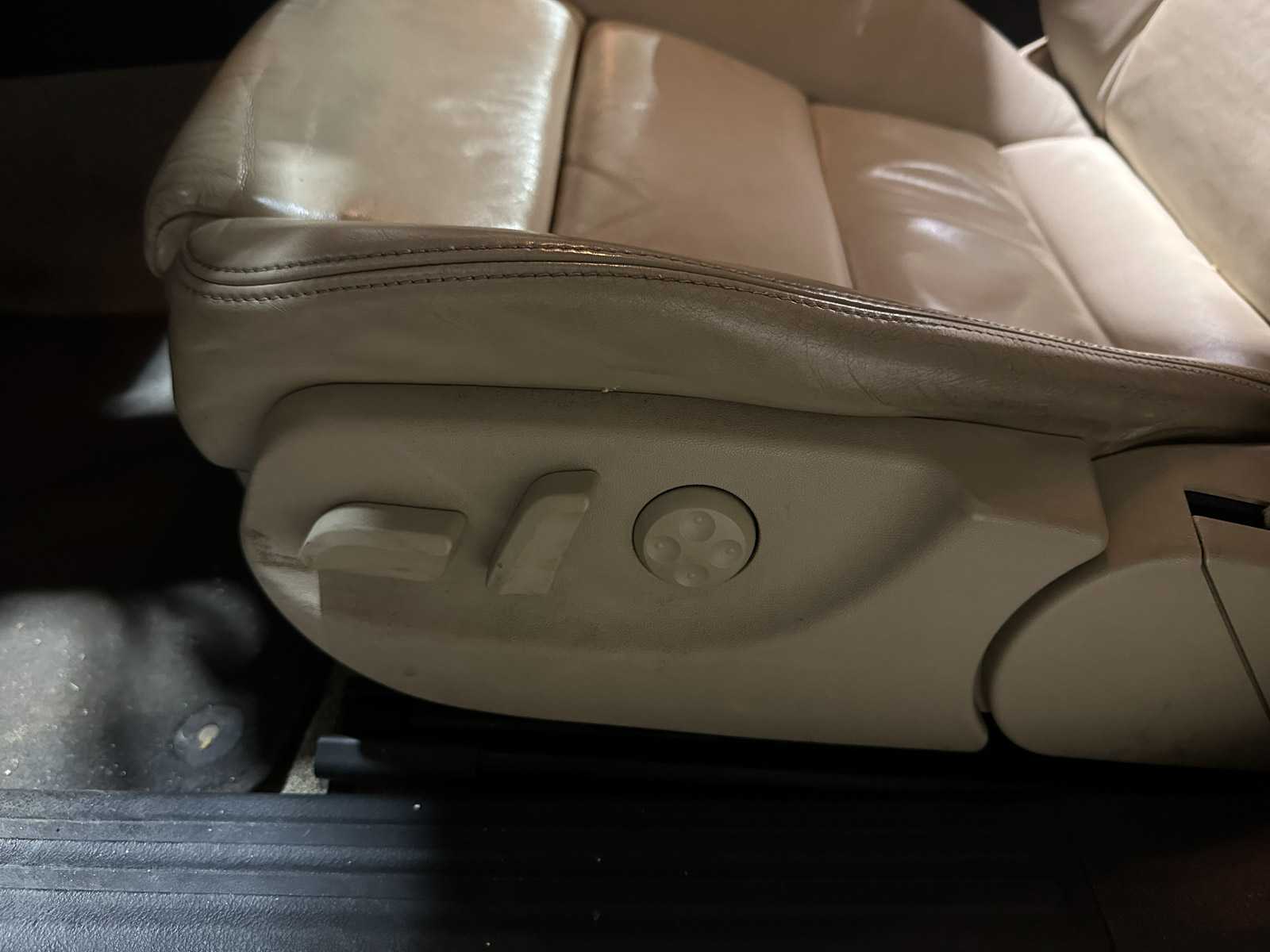 Audi A6 Allroad Quattro 4.2 FSI V8 Pro Line 349pk 2007, HR-036-Z