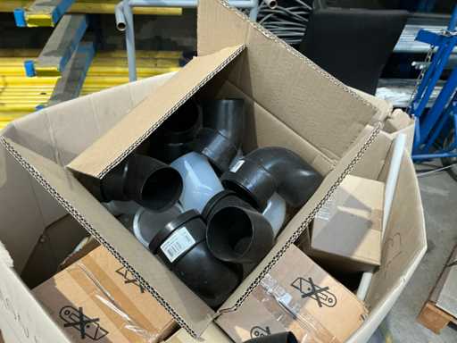 Partij pvc koppelstukken