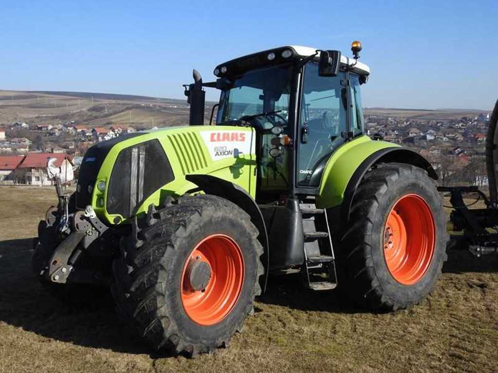 Claas - AXION 820 - 4-wielaangedreven tractor - 2011