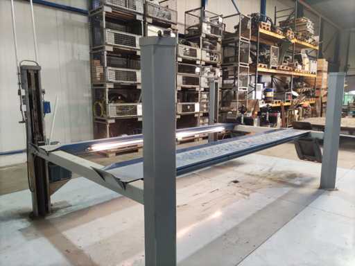 1978 Ravaglioli KP 141 Hebebrücke