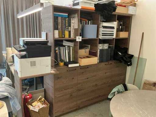 Wall cabinet