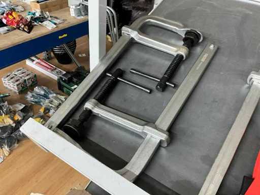 Berserker 140x300 mm Klebeklemme (2x)