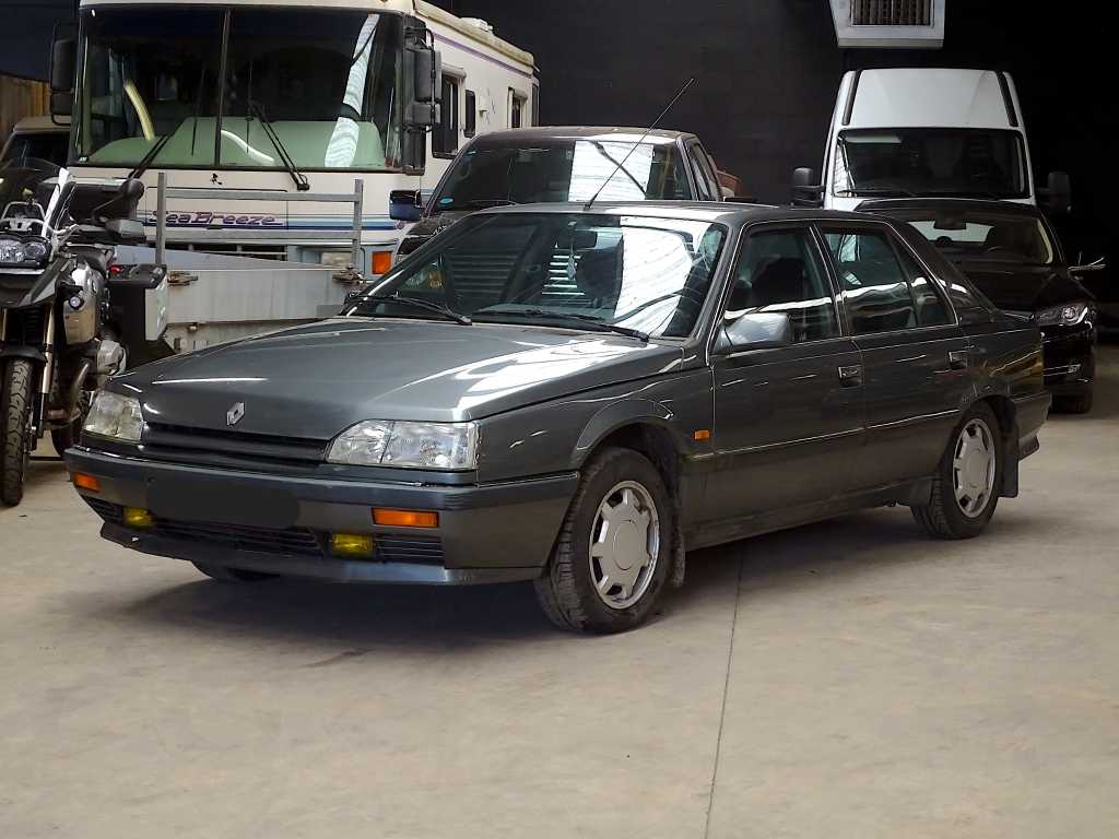 Renault 25 V6 injecție