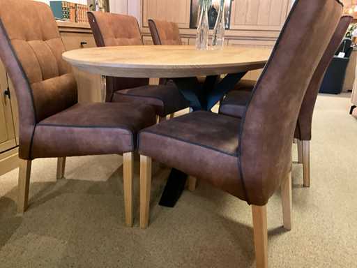 Owalny d?bowy stó? do jadalni