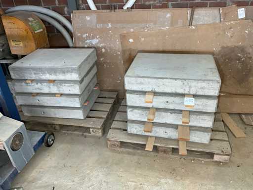 Obci??niki betonowe (8x)