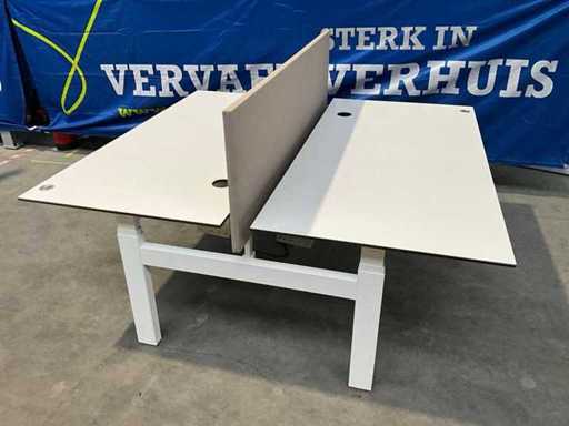 Ahrend Elektrisch verstelbaar Bureau-eiland