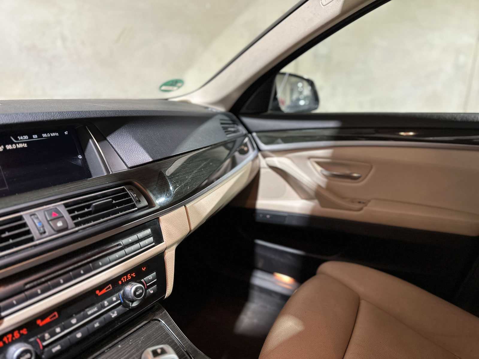 BMW 520i Luxury Edition 5-serie 181pk 2017 (Origineel-NL), NP-432-L