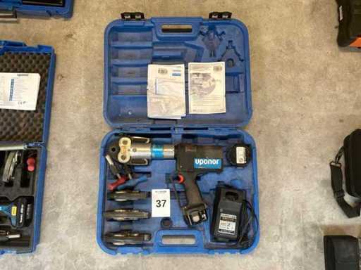 Maszyna prasowa UPONOR UP 75