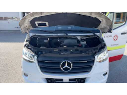 2de4b645-ae9a-4fa9-88c9-ab5f2c7b1728.mp4