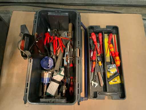 Knipex, Felo, Raaco Werkzeugkoffer mit Inhalt