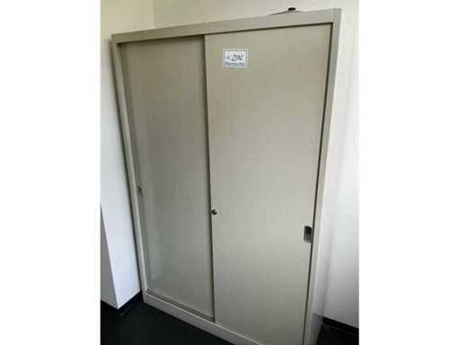 MAUSER Schiebetürenschrank