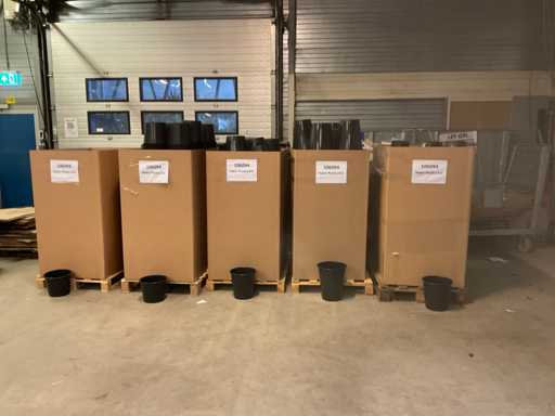 Lot de godets d’usine