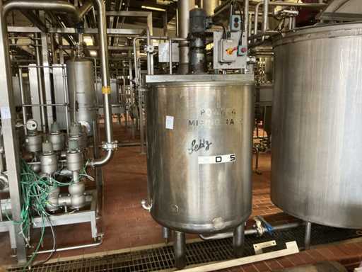 Pionowe zbiorniki mieszające