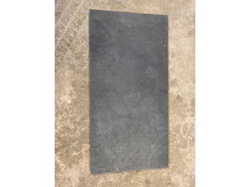 Ceramiczne płytki o powierzchni 115m2 do ogrodu