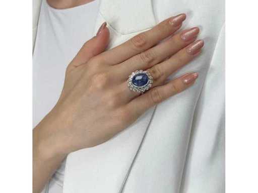 Luxury Ring Natural Blue Star Sapphire 16,60 Karat in 18 karat Weißgold