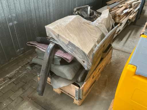 BMW E30 Spare parts classic car