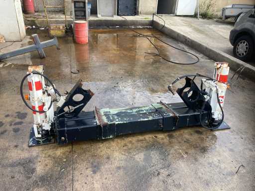 DIV. Outrigger Box for Crane Truck