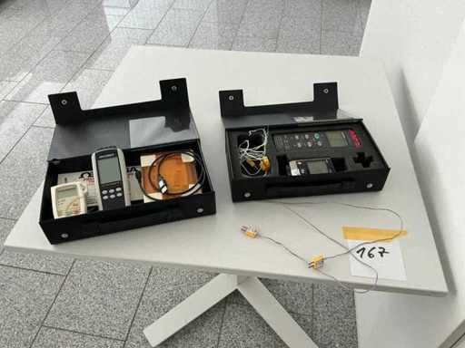 Data logger for temperature monitoring