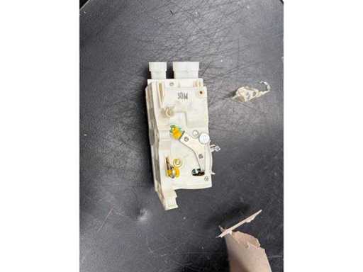 IVECO - 98416419 - Încuietoare ușă - Piesă nouă 