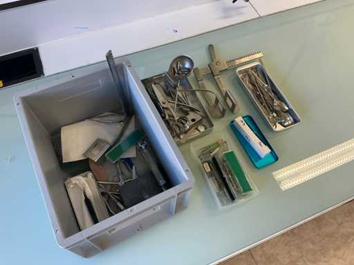 Diverse laboratoriumgereedschappen