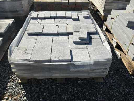 Vowels (Belgian blue) (215x)