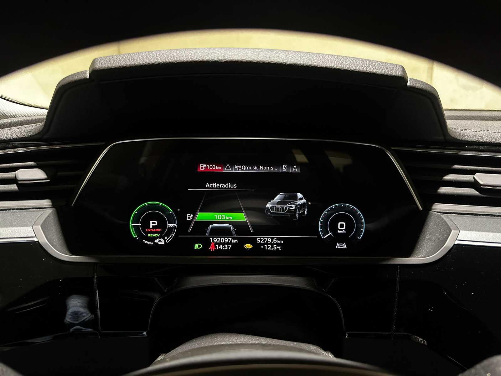 Audi e-tron 50 Quattro Business Edition 313pk 2020 (Origineel-NL), J-761-NS