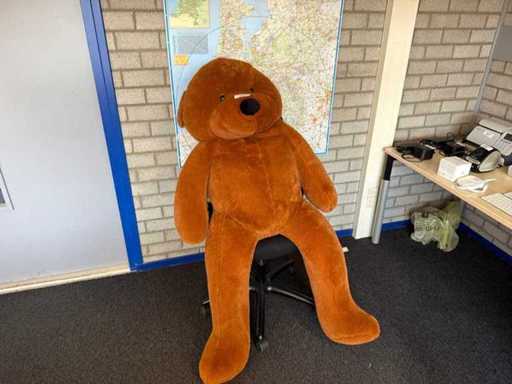 Gros ours en poils