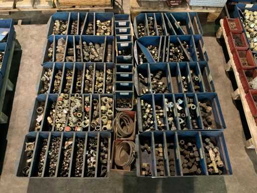 Série de différents fixateurs