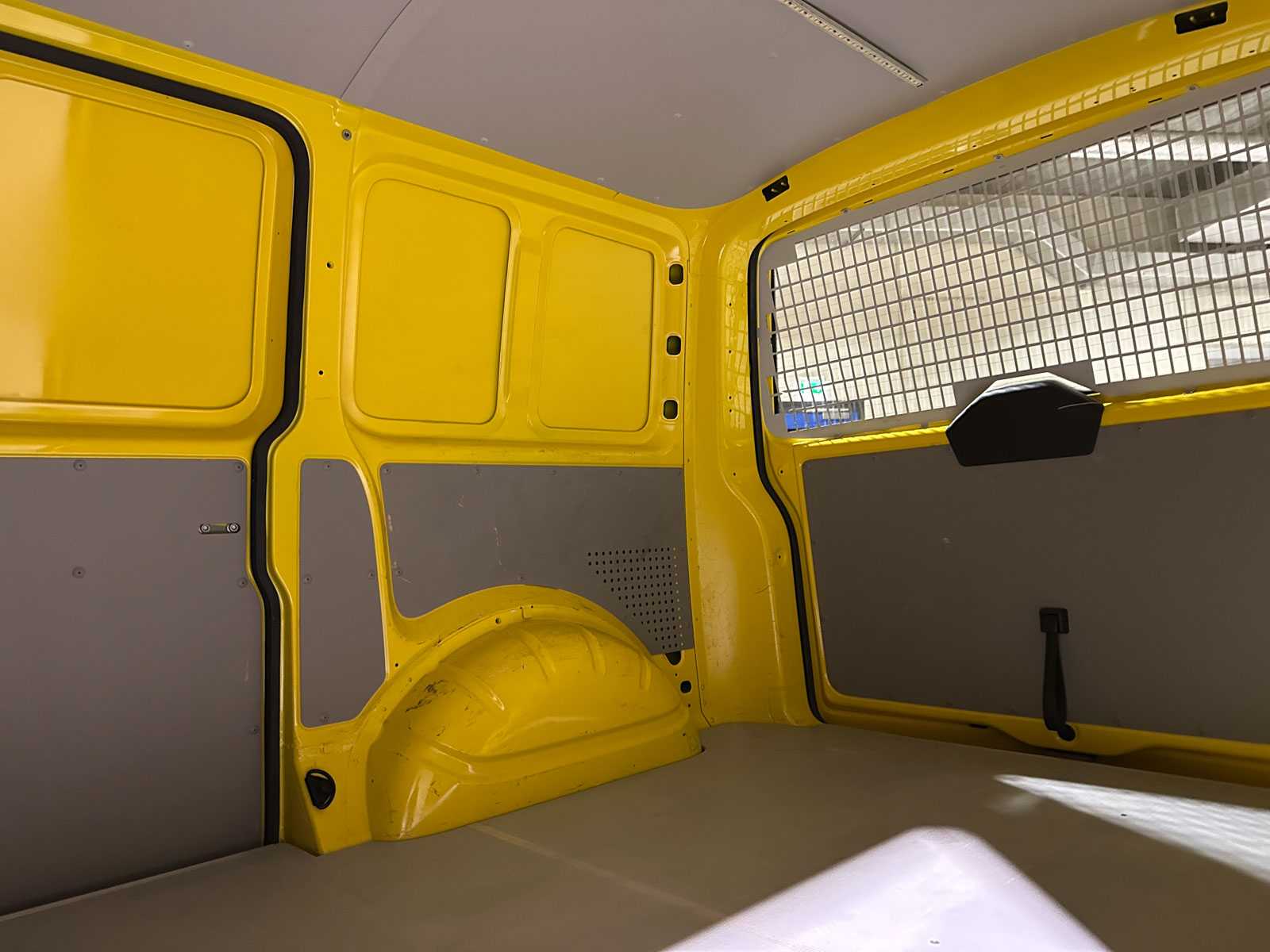 Volkswagen Transporter 2.0 TDI 148pk 2019 Bedrijfswagen, V-57-NBF