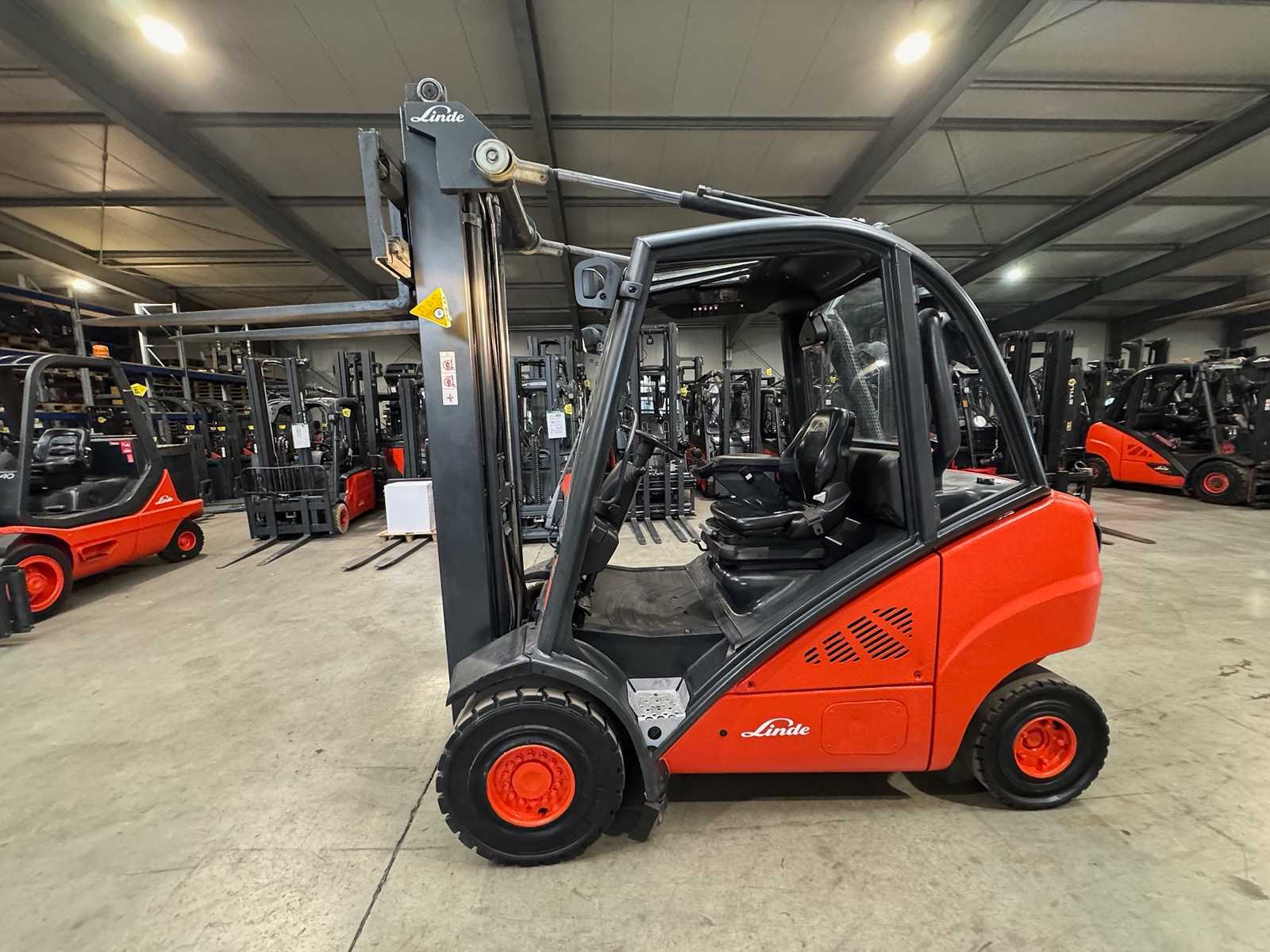 2010 Linde H25D 2.500kg Diesel Forklift Forklift 10.577 Hours VW Engine