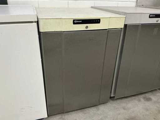 Gram - Modelowa zamrażarka stołowa