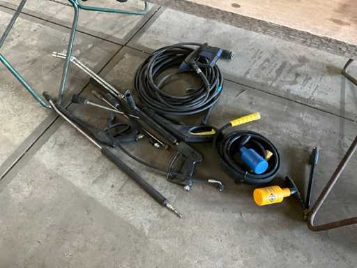 Pressure washer lance/hose