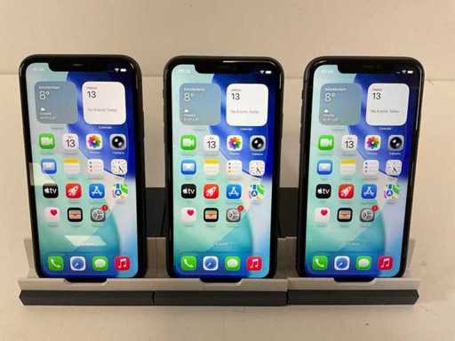 Apple iPhone 11 - 64GB - Black (3x)
