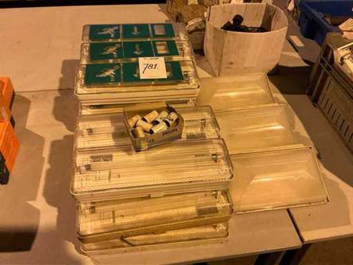 Emergency lighting (20x)