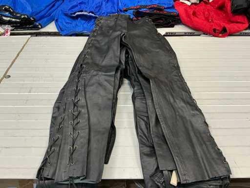 diverse ORINA, CYPRO ledere Motorbroek (8x)