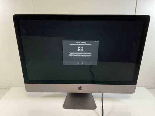 Măr. iMacPro 27", Xeon(R) W-2140B, 128 GB RAM, 1 TB NVMe, AMD Radeon Pro Vega 56 8GB All-In-One Desktop