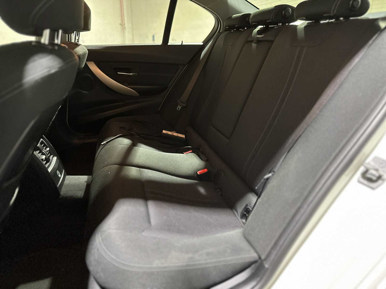 BMW 318i Corporate Lease Executive 3-serie 136pk 2018 (Origineel-NL), SB-204-F