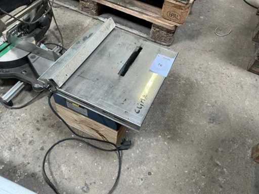 Scie sur table Powerplus POW749